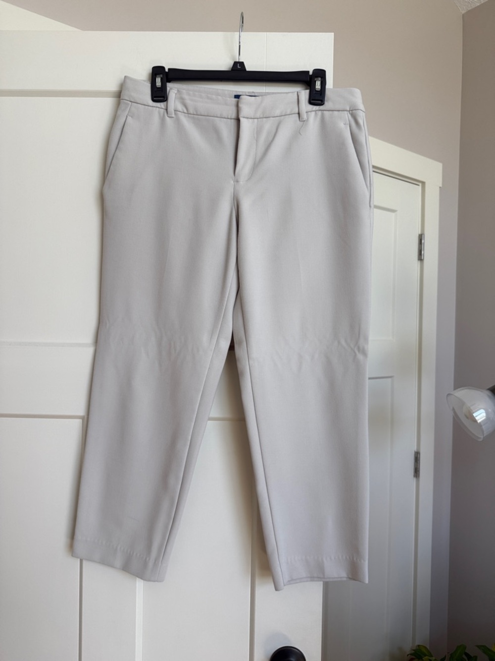 Old Navy Harper Cropped Pants - Classic Straight Fit